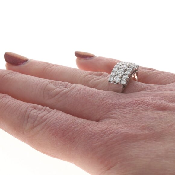 Hearts on Fire Diamond Cluster Cocktail Band - White Gold 18k Rd 2.00ctw Ring - Picture 4 of 6